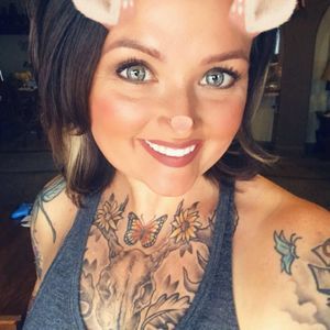 Meet your Posher, Niki